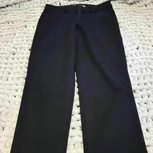 Old Navy Black Pixie Ankle Pant Size 6